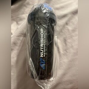 Nutrishop Shaker Bottle 25 Fl Oz Eaxh
